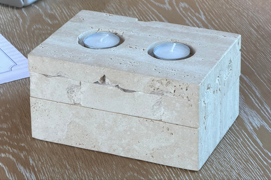 The Kotel Candles